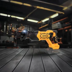 Akumulatorowa piła szablasta Niteo 20 V Max, 20 V