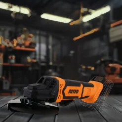 Akumulatorowa szlifierka kątowa Niteo 20 V Max, 20 V