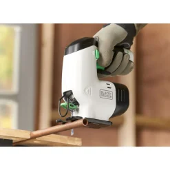 Akumulatorowa wyrzynarka Black+Decker Reviva, 12 V