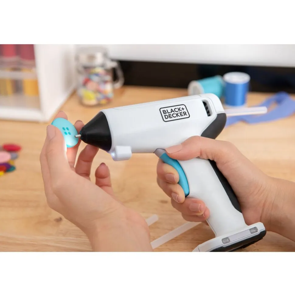Akumulatorowy pistolet do kleju Black+Decker, na sztyfty 7 mm, 3,6 V
