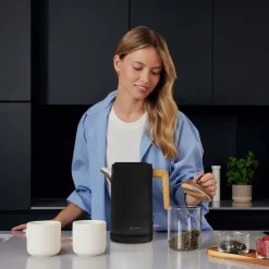 Czajnik elektryczny Zeegma Ketlee Black Wood, 1,7 l, 2200 W, z uchwytem z imitacji drewna