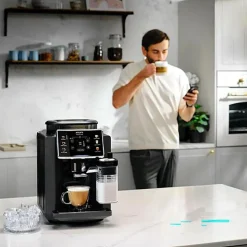 Ekspres ciśnieniowy do kawy Krups Sensation Milk EA912H, 15 barów, 1450 W, z systemem mlecznym