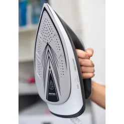 Żelazko z generatorem pary MPM MZE-23, 400g/min, 3000 W