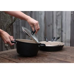 Garnek aluminiowy 20 cm 2,2 l Florina Carina, czarny