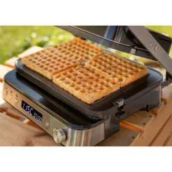 Grill elektryczny Blaupunkt GRS901, 2000 W, z płytkami do gofrów