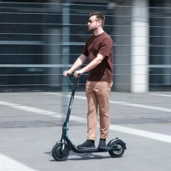 Hulajnoga elektryczna Neviq Horizon, 350 W, 10'', czarna