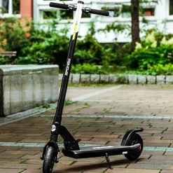 Hulajnoga elektryczna Spokey Volver+, dystans do 22 km, czarna
