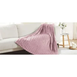 Koc dekoracyjny 150 x 200 cm Smukee Home, różowy