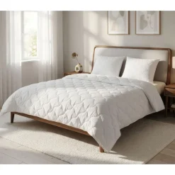 Kołdra 140 x 200 cm Lunesse Bamboo Tencel, biała