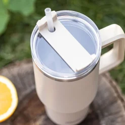 Kubek termczny z pokrywką Klausberg, 1,1 l, beżowy