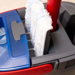Mop płaski Vileda H2prO, ze zbiornikiem na wodę czystą i brudną