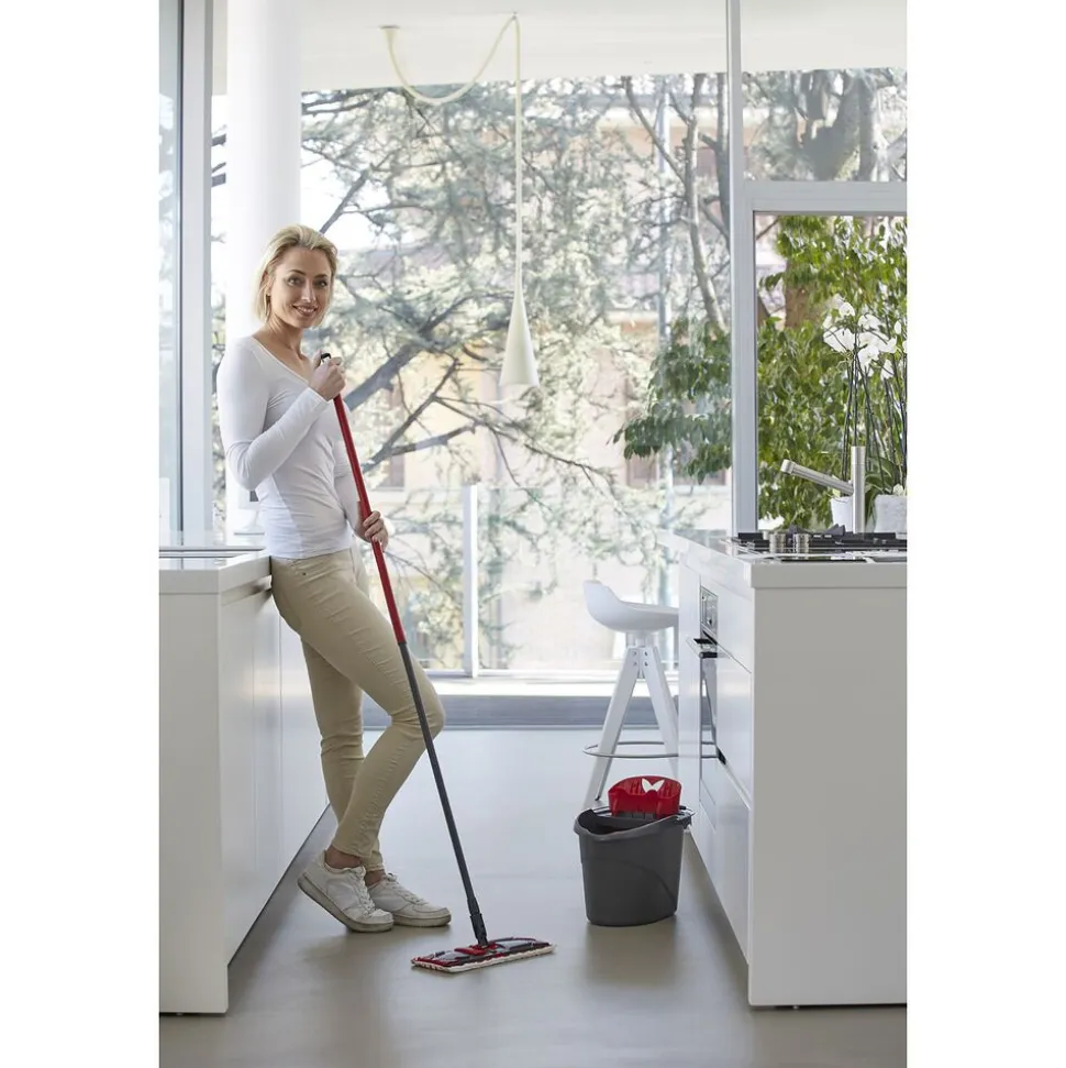 Mop Vileda Ultramax, z zestawem produktów do sprzątania