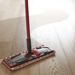 Mop Vileda Ultramax, z zestawem produktów do sprzątania