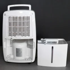 Osuszacz z funkcją oczyszczania powietrza Blaupunkt ADH701, 390 W