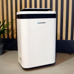 Osuszacz z funkcją oczyszczania powietrza Blaupunkt ADH501, 290 W