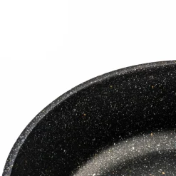 Patelnia głęboka 28 cm Starke Pro Svart Marble, z odpinanymi uchwytami i pokrywką, czarna