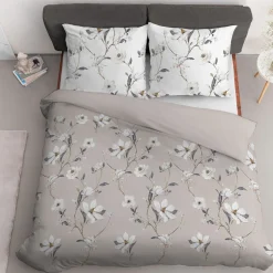 Pościel satynowa 160 x 200 cm Home Satin, kwiaty, beżowa