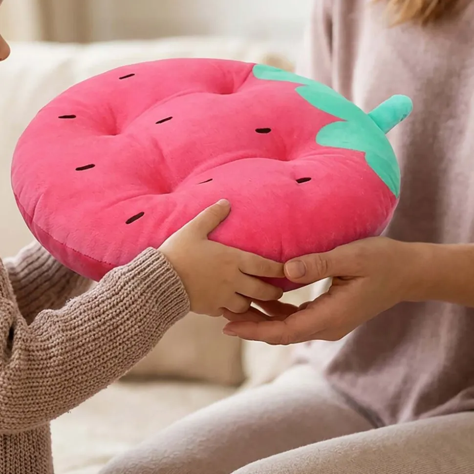 Poduszka truskawka Domarex Yummy, czerwona