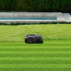 Robot koszący Mova ViAX 250, obszar mapowania do 250 m2