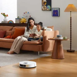 Robot sprzątający Dreame L10s Pro Ultra PureHeat, z funkcją mopowania i samoczyszczenia, biały