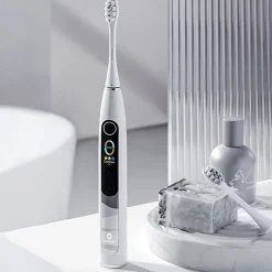 Szczoteczka soniczna z wyświetlaczem Oclean X10, szara