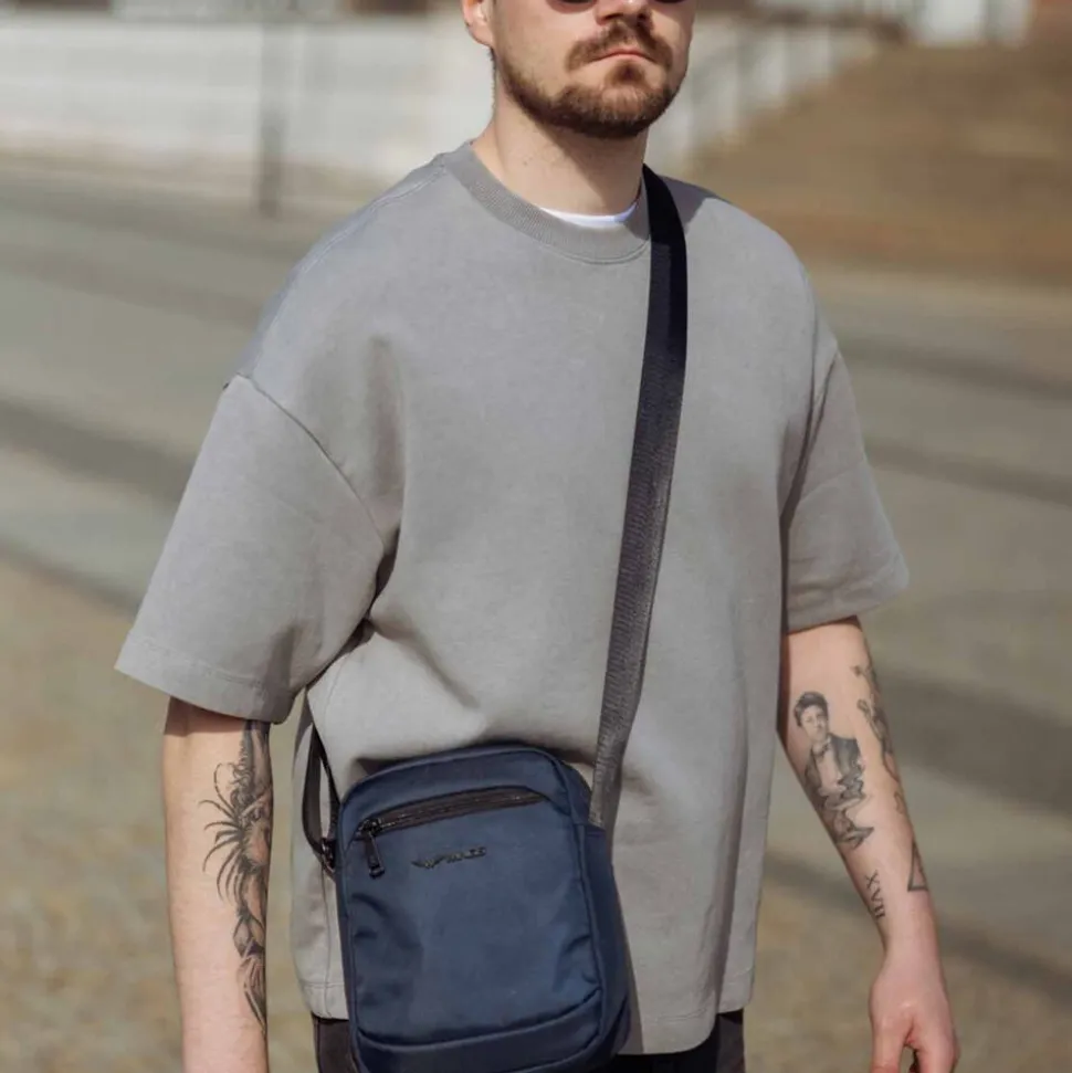 Torba męska crossbody Wings Brant BRT02, 21 x 8 x 26 cm, 4 l, granatowa