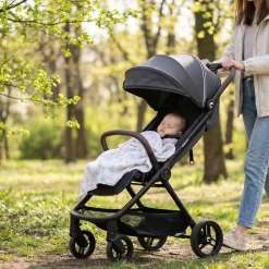 Wózek spacerowy Kidnort Snøugle, składany jedną ręką, szary